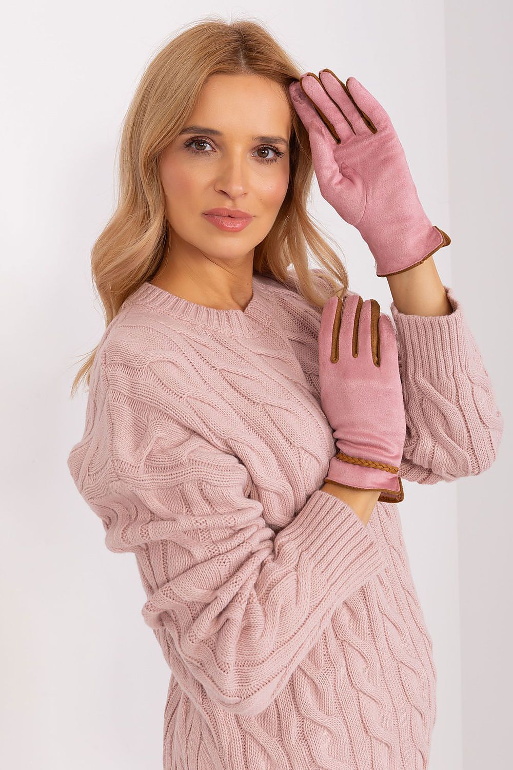 Gloves AT