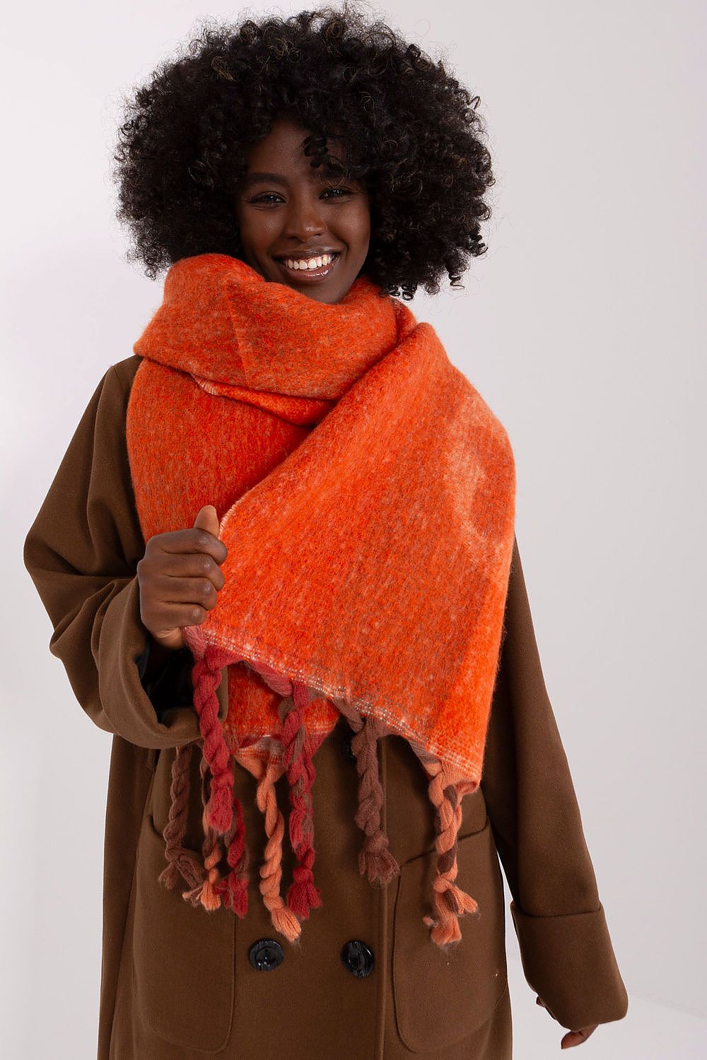 Shawl AT