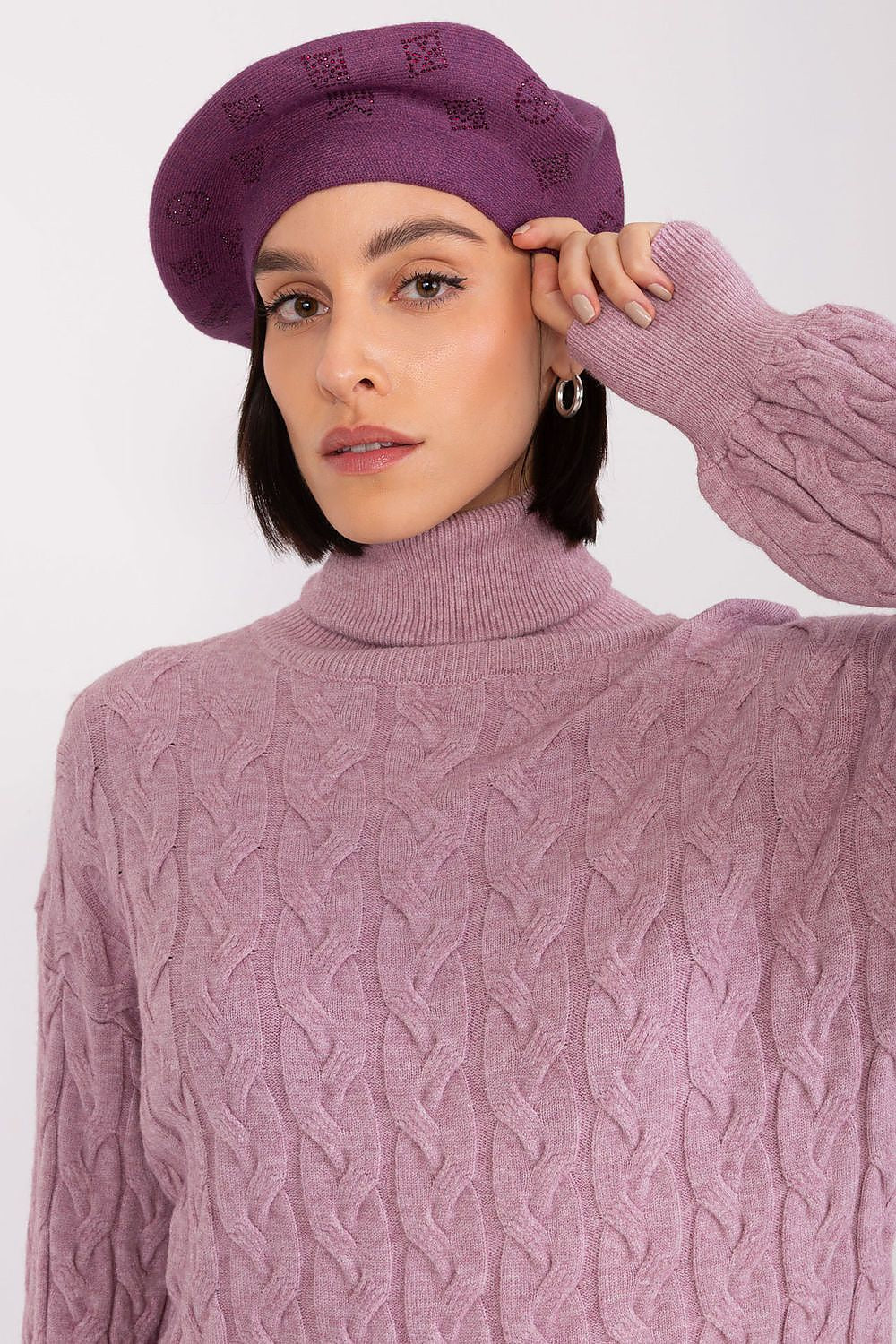 Beret AT