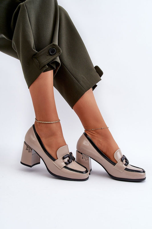 Heeled low shoes Step in style