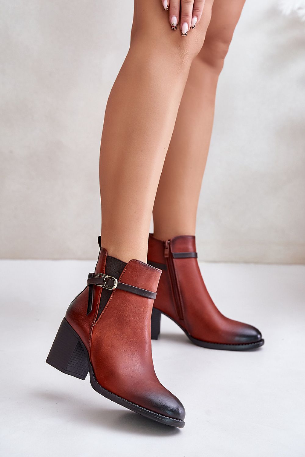 Heel boots Step in style