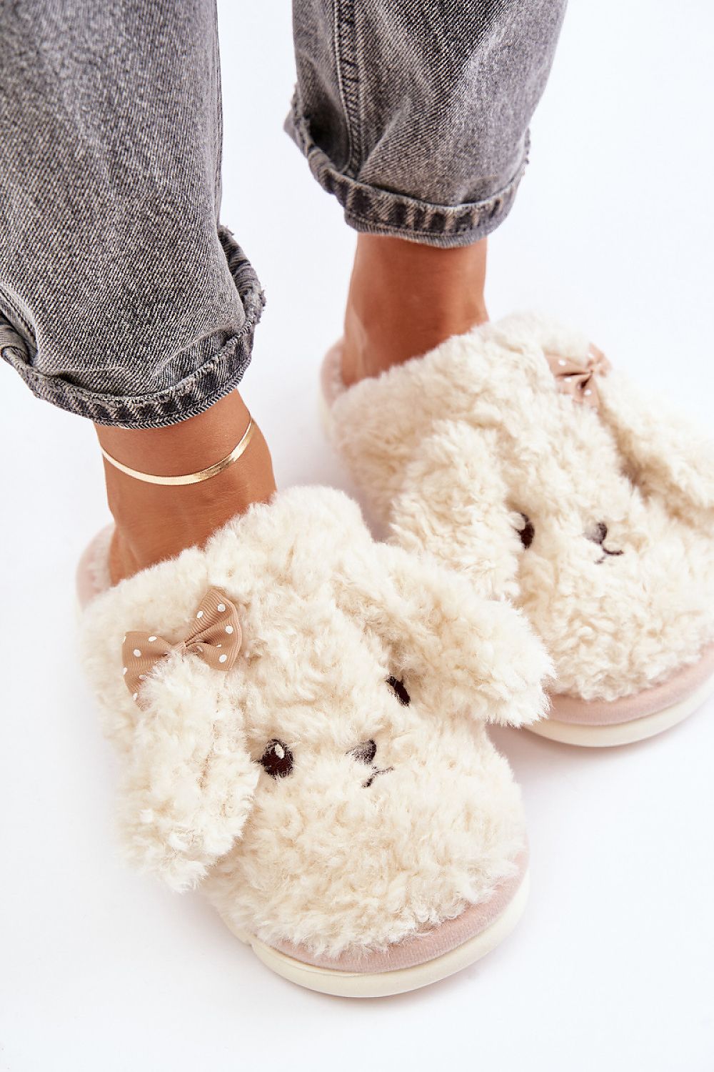 Slippers Step in style