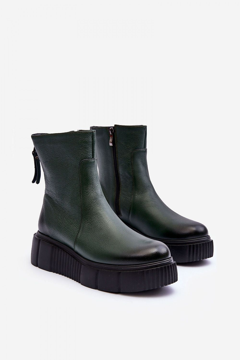 Buskin boots Step in style