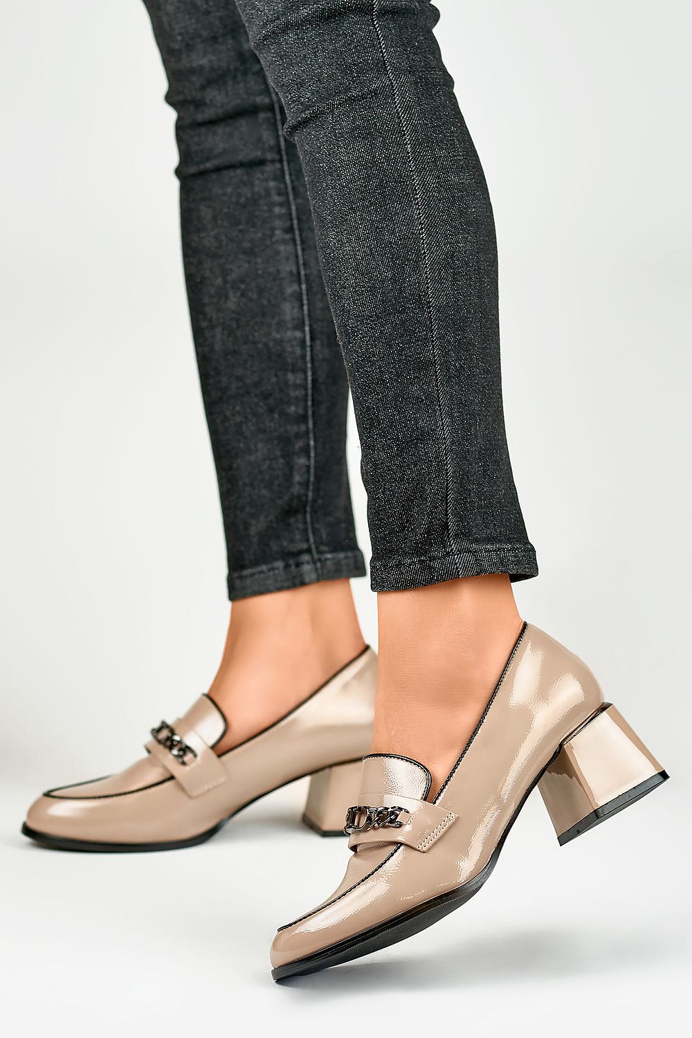 Heeled low shoes PRIMO