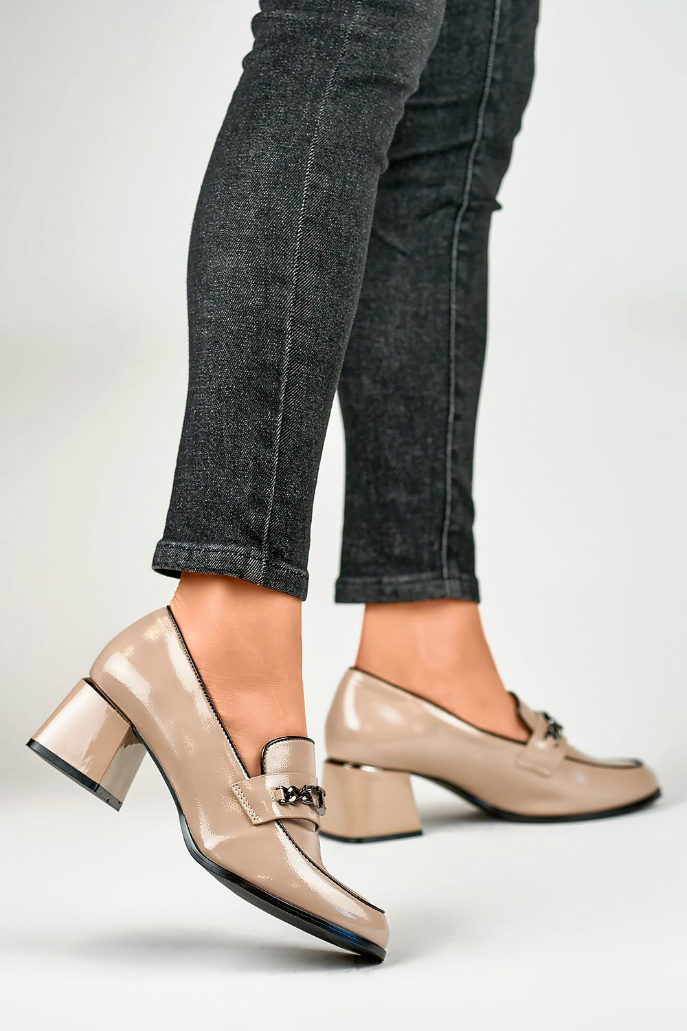 Heeled low shoes PRIMO